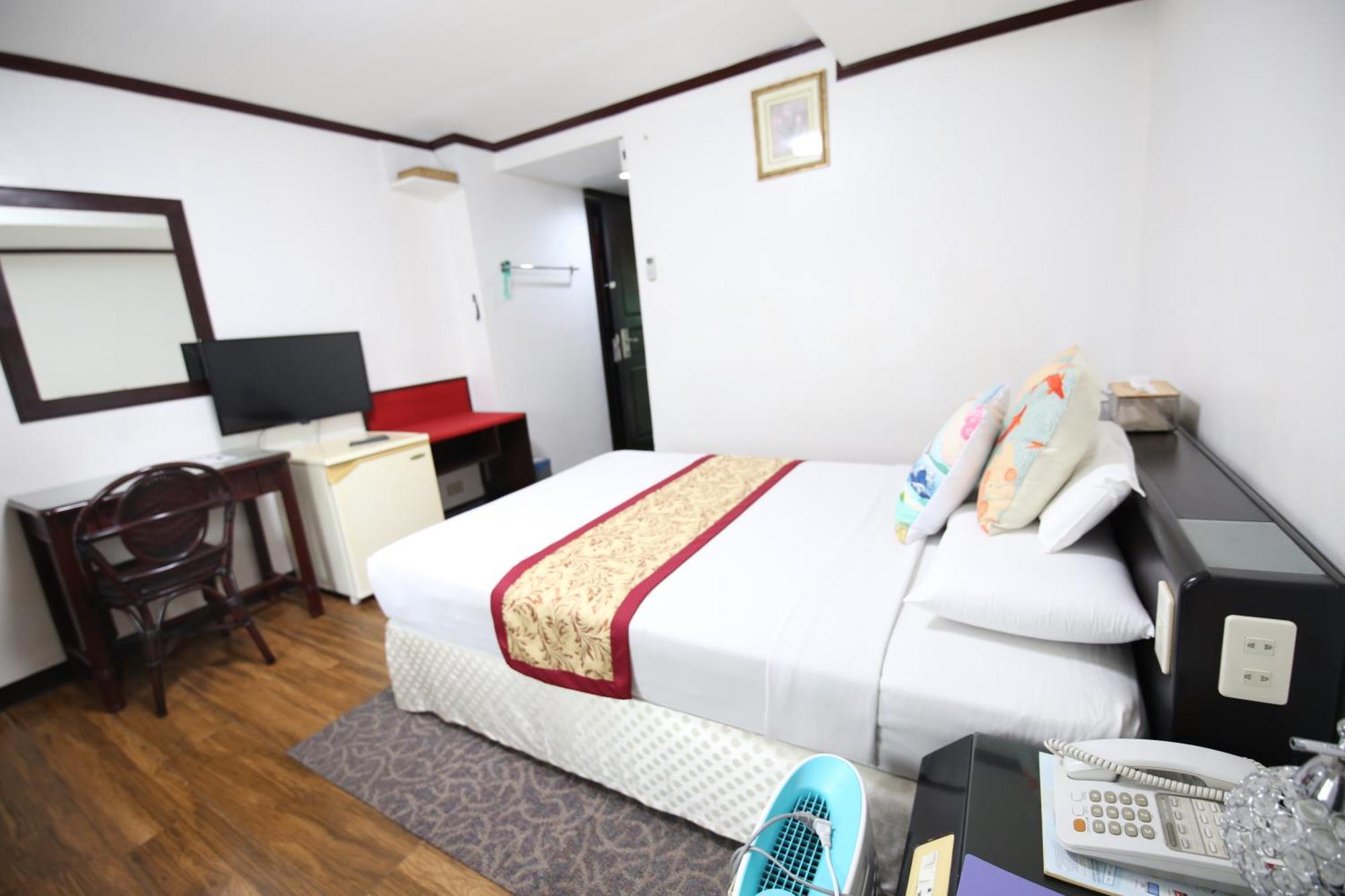 Hotel Asia Cebu Eksteriør bilde