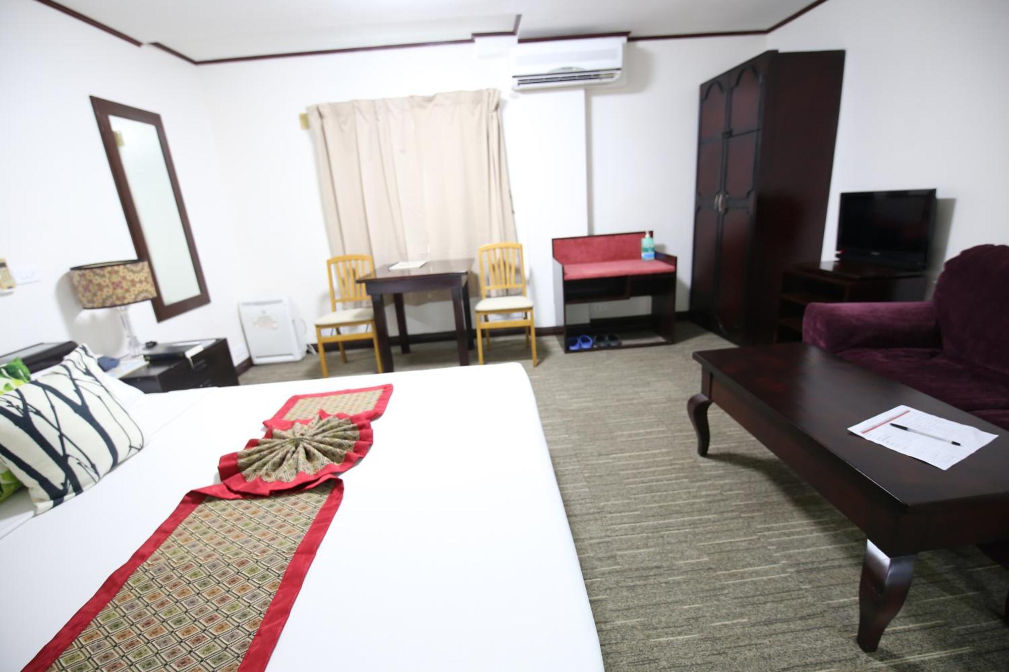 Hotel Asia Cebu Eksteriør bilde