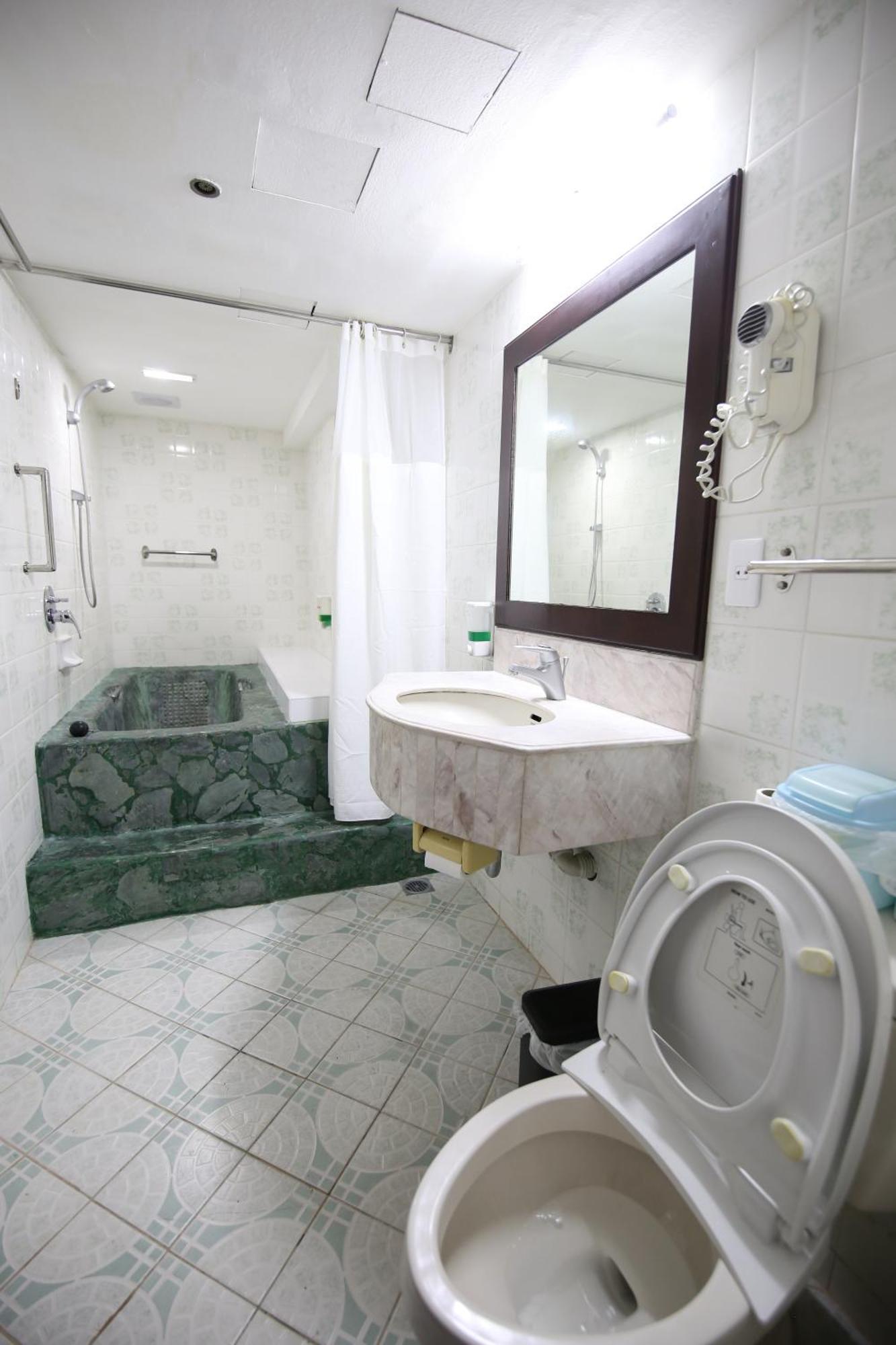 Hotel Asia Cebu Eksteriør bilde